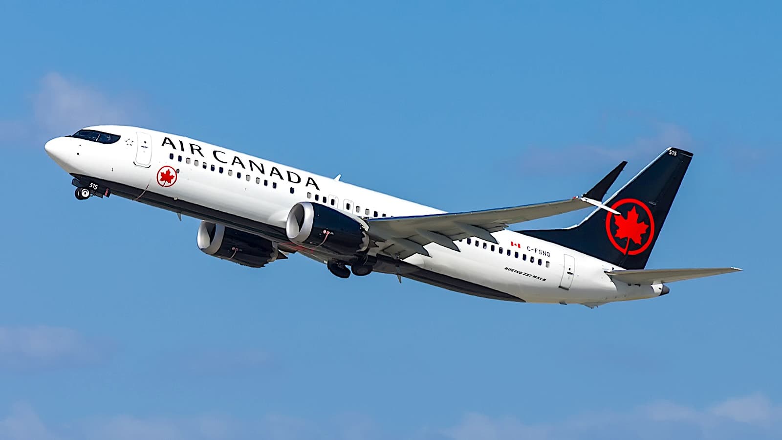 Delayed Air Canada Pilot Urges Passengers To Write To MPs About ATC Issues - AVweb